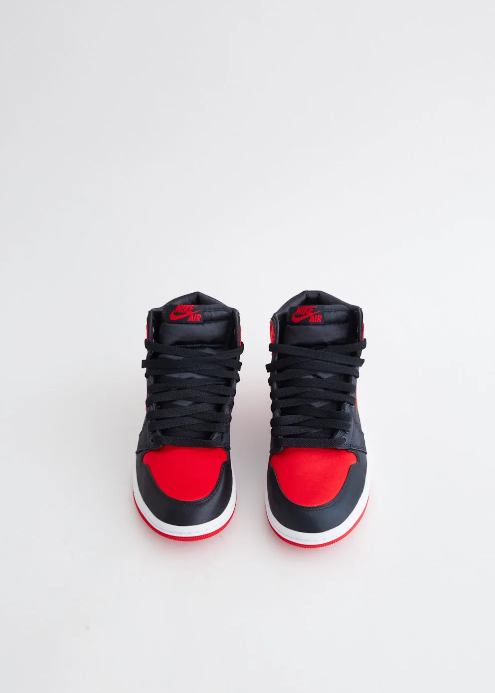 Air Jordan 1 Retro High OG 'Satin Bred' Sneakers (PS)