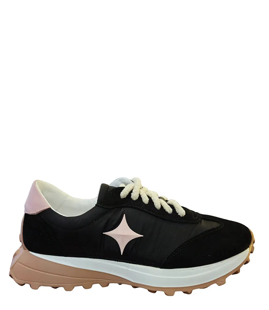 Black Star Jogger Sneaker