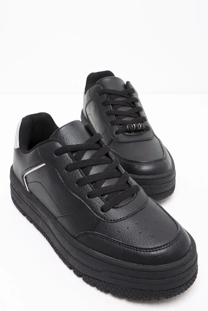 Charm Sneaker Black