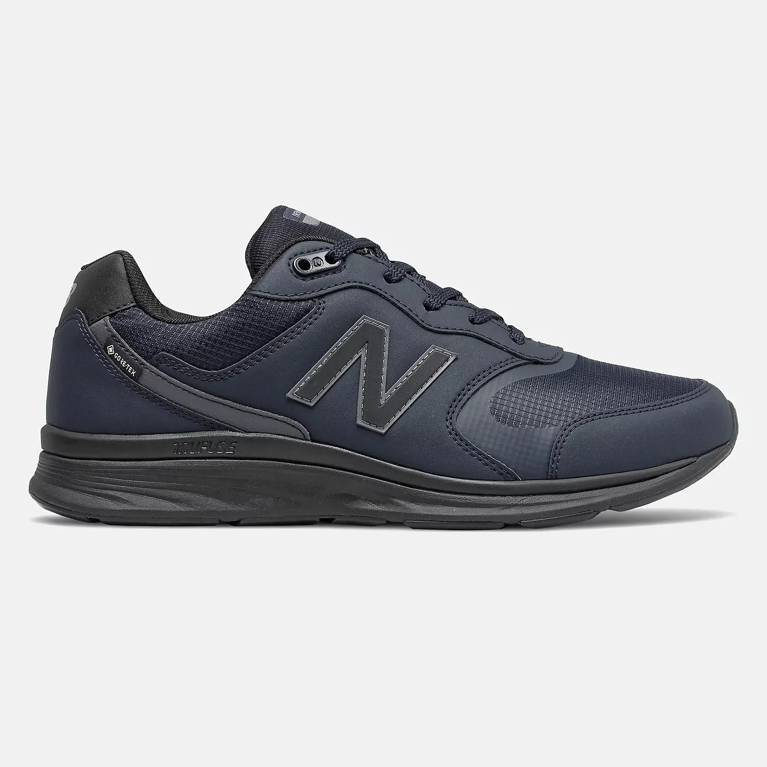 Mens Wide Fit New Balance MW880GD4 Waterproof Walking Navy Sneakers