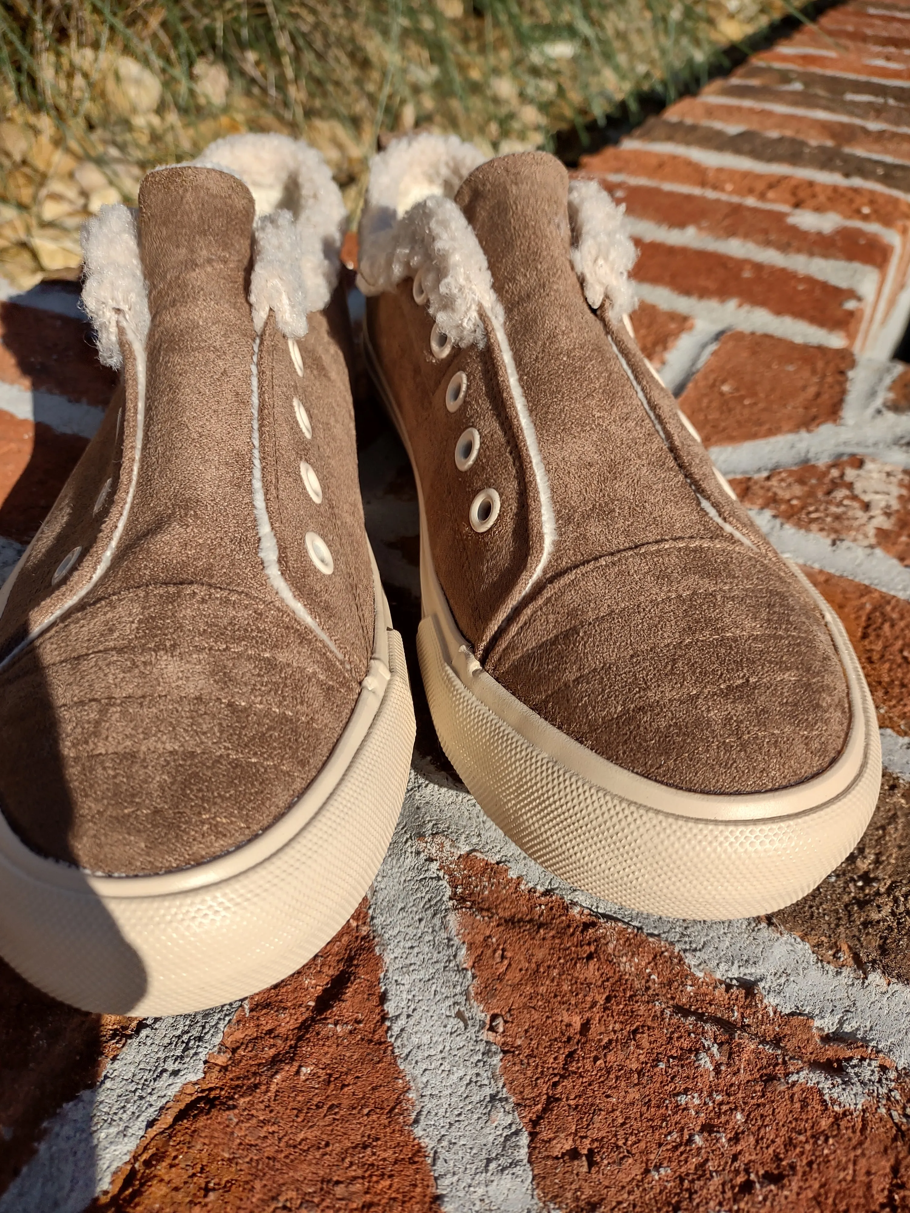 No Lace Suede Sneaker with Sherpa Lining | Gypsy Jazz Snowflake