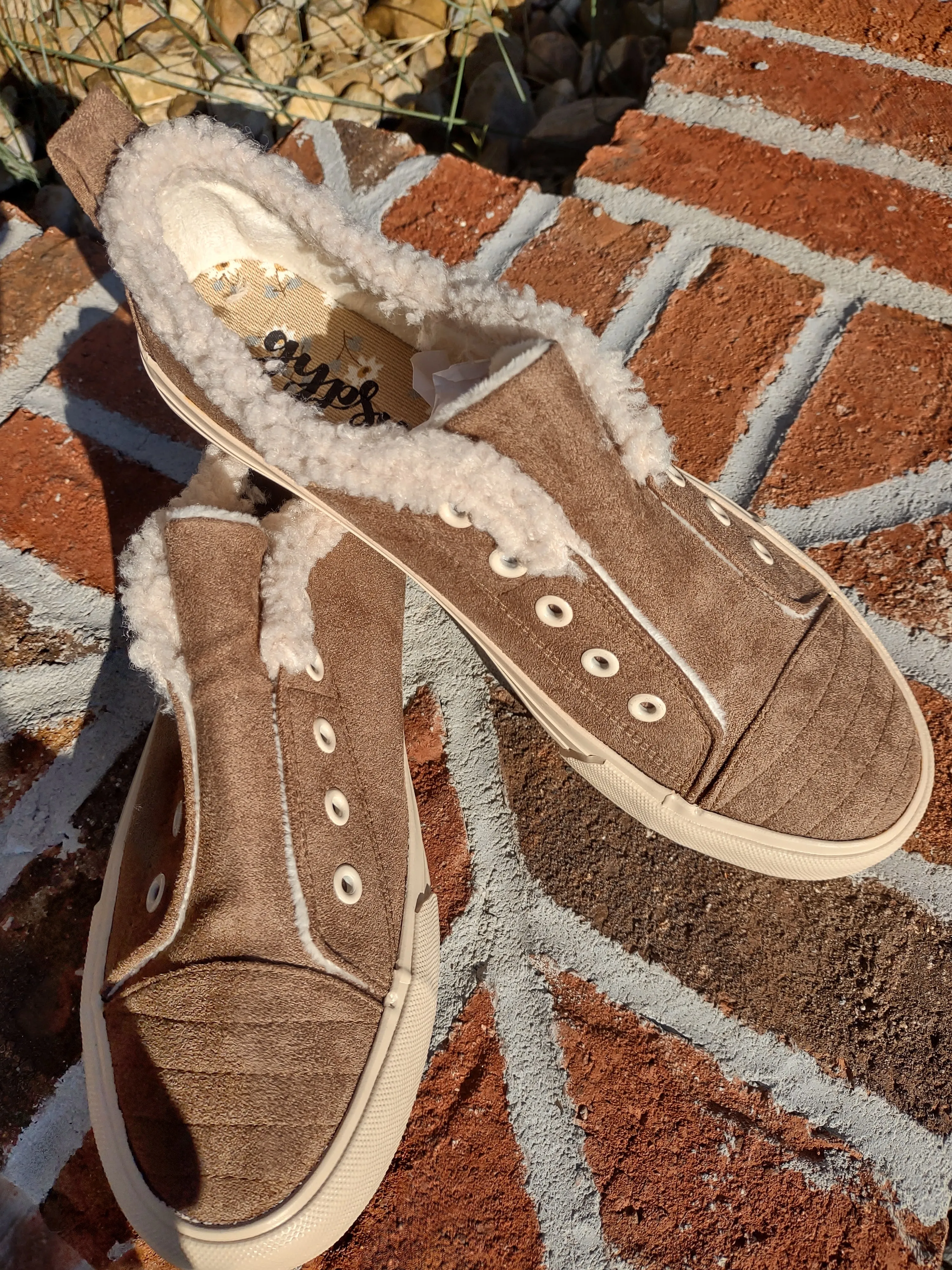 No Lace Suede Sneaker with Sherpa Lining | Gypsy Jazz Snowflake