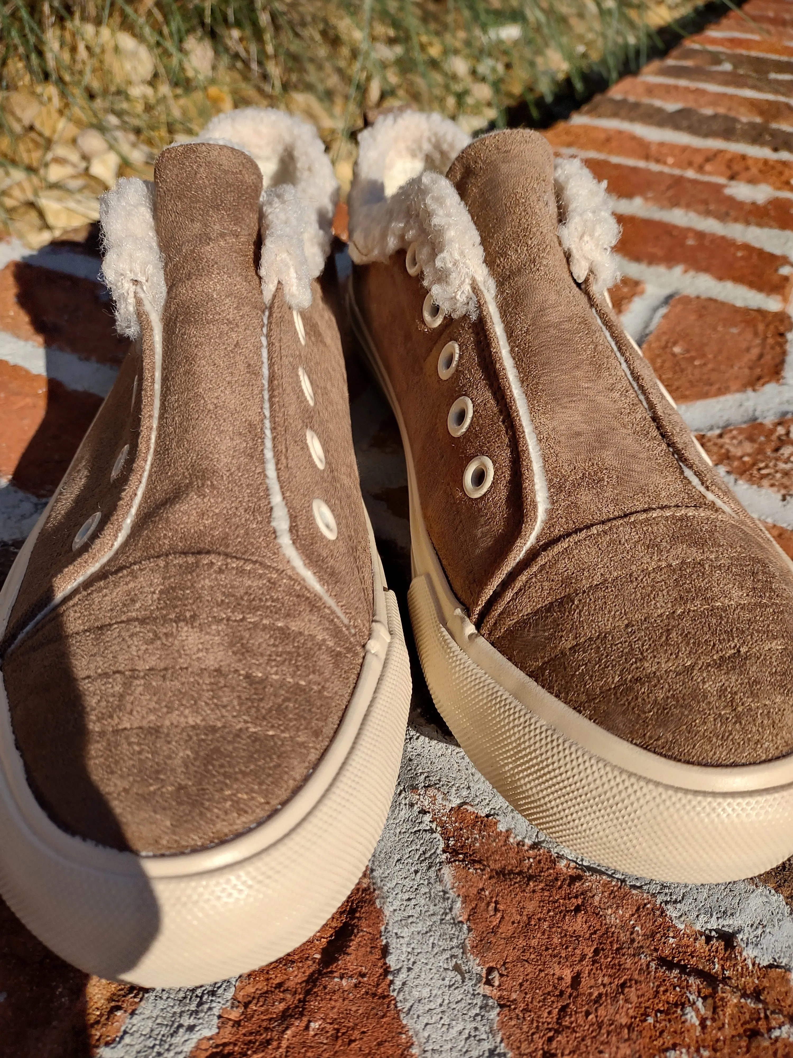 No Lace Suede Sneaker with Sherpa Lining | Gypsy Jazz Snowflake