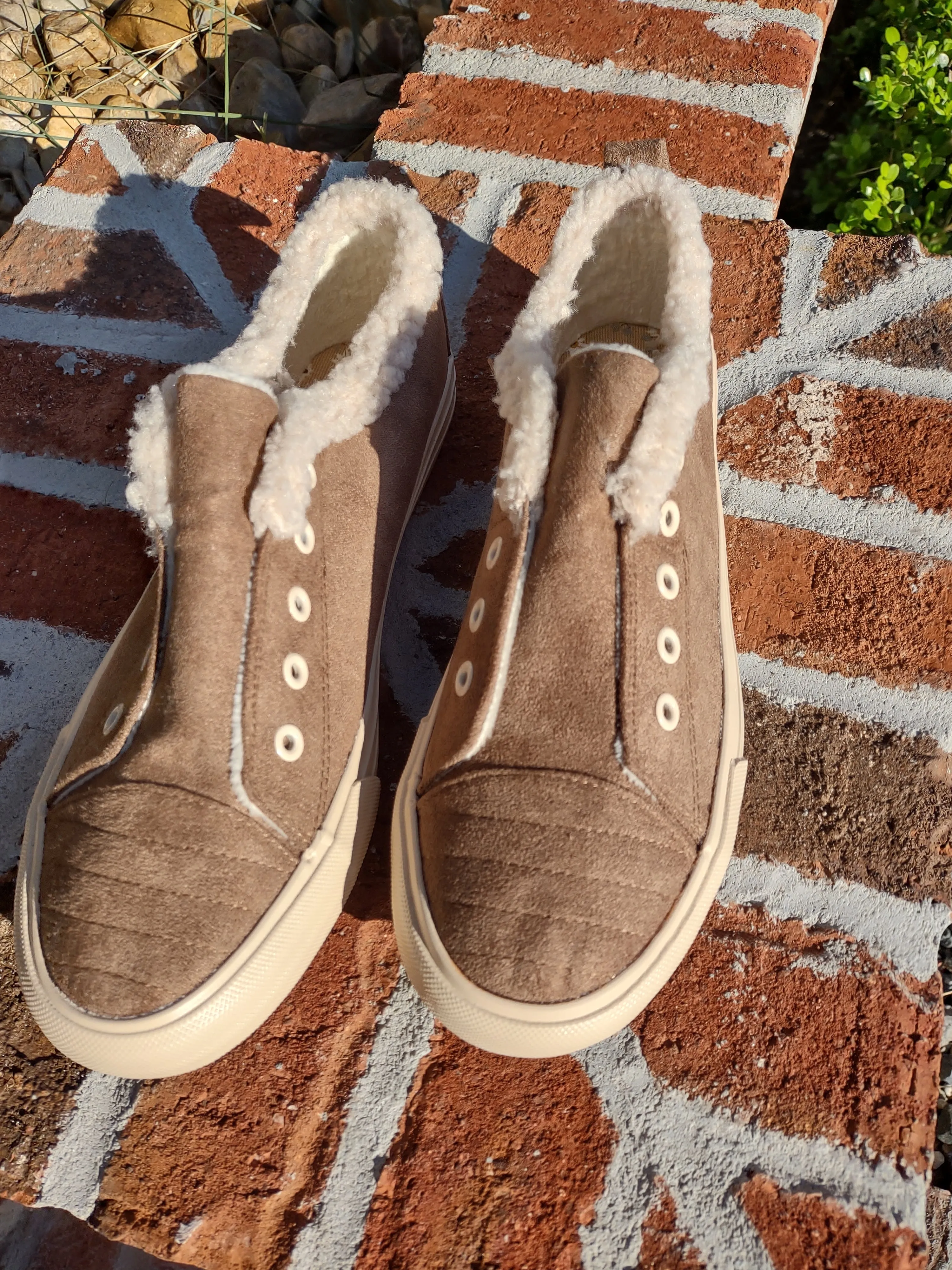 No Lace Suede Sneaker with Sherpa Lining | Gypsy Jazz Snowflake