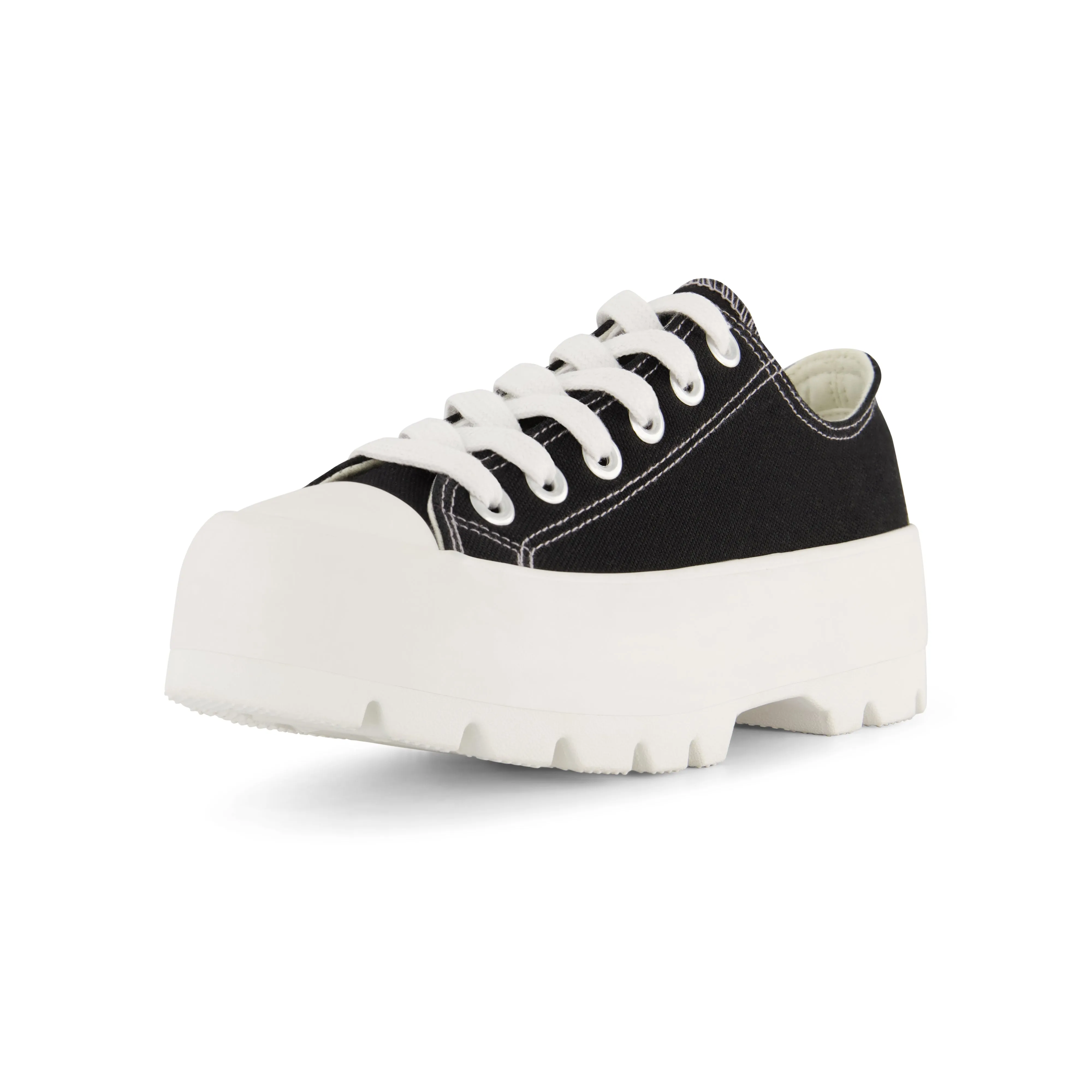 Vasco Lug Canvas Sneaker