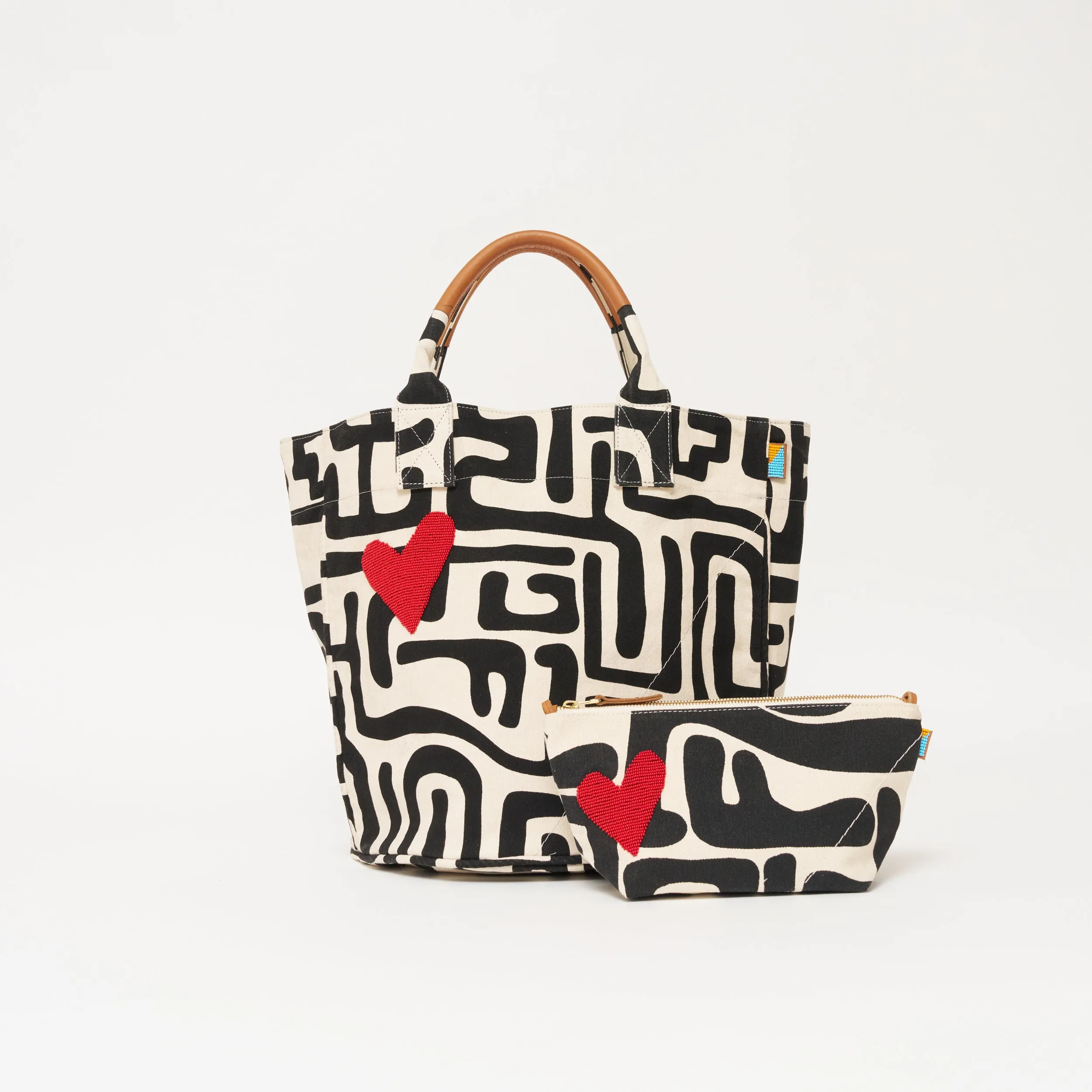 Weekender - Black Kuba with Beaded Red Heart