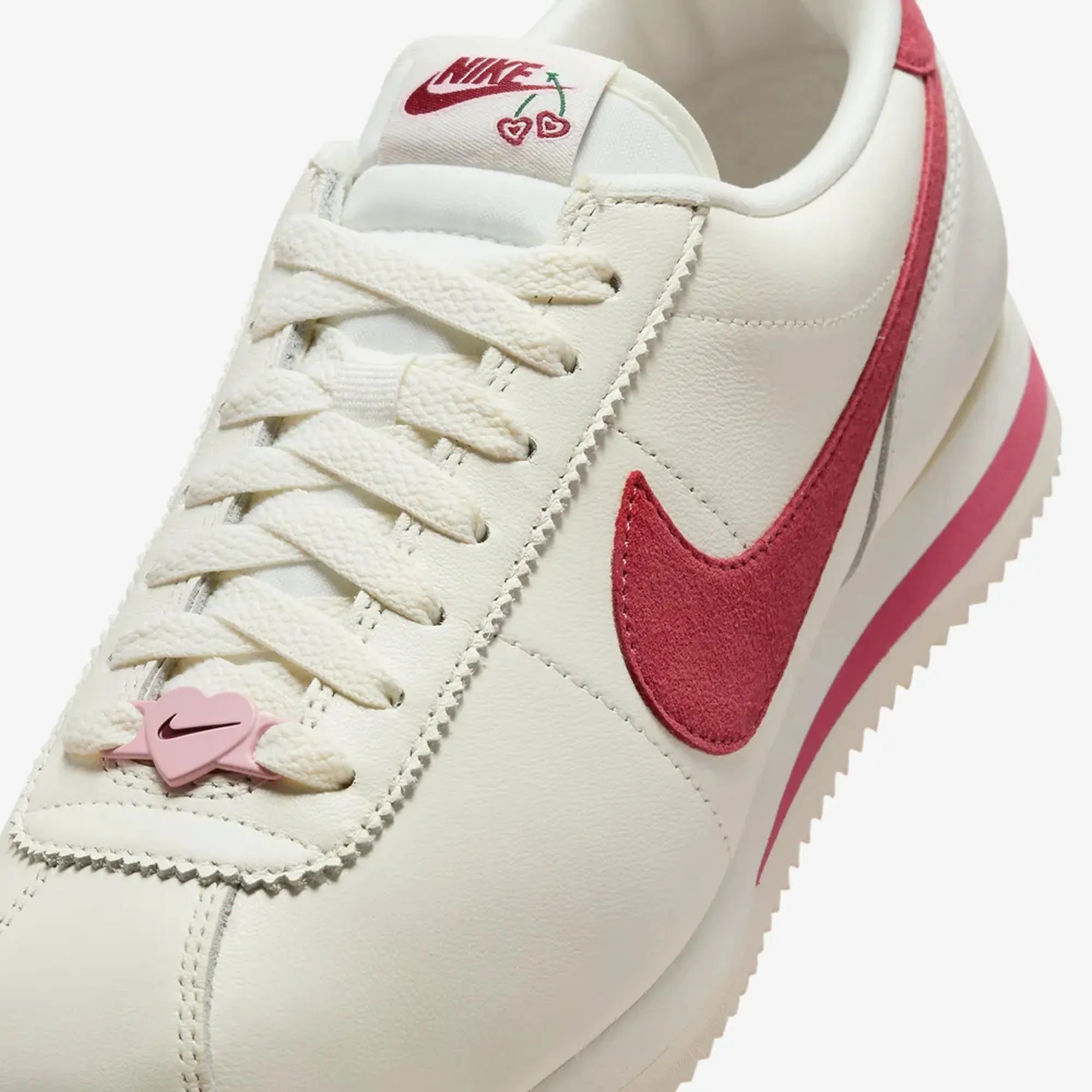 WMN'S CORTEZ SE 'SAIL/ADOBE-MED SOFT PINK-TEAM RED'